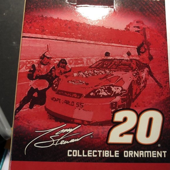 Tony Stewart NASCAR #20 Collectible Ornament Trevco Christmas New In Box DAD DAY - Picture 4 of 4